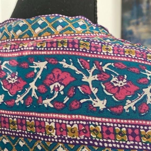 Lucky Brand Top Women Size S Multicolored Lightweight Slightly Sheer - Picture 4 of 13